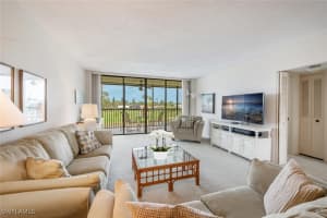 413 Augusta Boulevard, Naples, FL 34113 - MLS#224093532