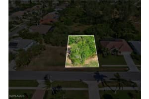 611 Diplomat Court, Marco Island, FL 34145 Sold 05/30/25