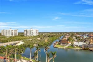 11116 Gulf Shore Drive, Naples, FL 34108 - MLS#224093745