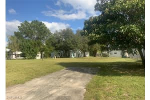 2007 Schooner Drive, Labelle, FL 33935 - MLS#224093770