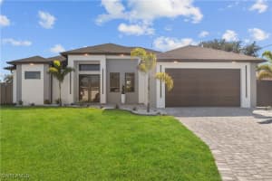 334 6th Terrace, Cape Coral, FL 33909 Sold 12/26/24