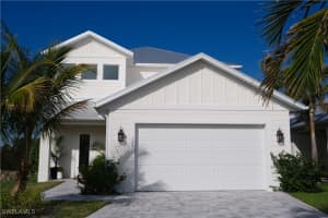 115 Cambria Ln, Naples