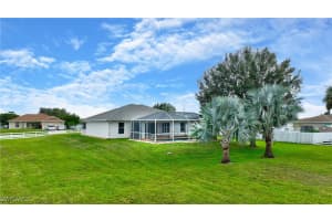 1021 Casino Avenue, Lehigh Acres, FL 33971 Sold 01/16/25