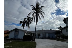 176 Heron Avenue, Naples, FL 34108 - MLS#224093899