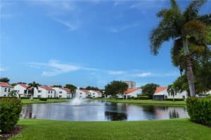 661 Windsurf Ln A-103, Naples