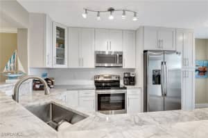 360 Horse Creek Drive, Naples, FL 34110 Sold 05/08/25