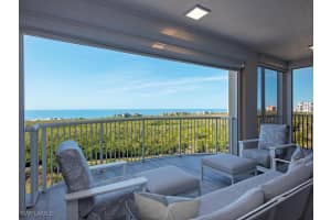 7117 Pelican Bay Blvd 1106, Naples