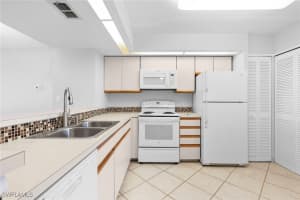 300 Stevens Landing Drive, Marco Island, FL 34145 Sold 01/28/25