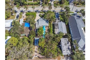 649 10th Street, Naples, FL 34102 Sold 01/21/25