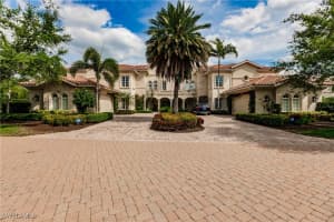2321 Residence Circle, Naples, FL 34105 Sold 03/21/25
