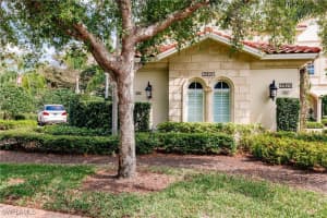 2321 Residence Circle, Naples, FL 34105 Sold 03/21/25
