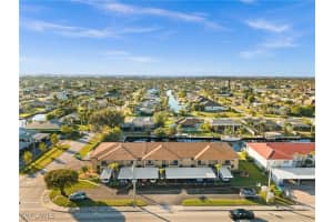 232 Cape Coral Parkway, Cape Coral, FL 33904 Sold 01/06/25