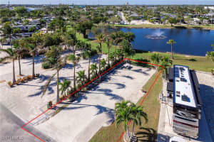 652 Barracuda Bend, Fort Myers Beach, FL 33931 Sold 12/30/24