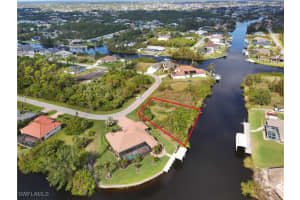 15704 Aldama Circle, Port Charlotte, FL 33981 - MLS#224094149