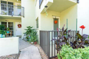 7400 College Parkway, Fort Myers, FL 33907 Sold 04/24/25