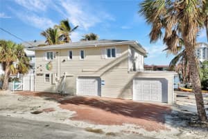 130 Palermo Circle, Fort Myers Beach, FL 33931 - MLS#224094262
