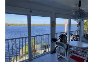 1015 Mainsail Drive, Naples, FL 34114 Sold 02/21/25
