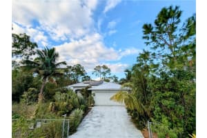 835 Carpenter Street, Lehigh Acres, FL 33974 Sold 03/28/25