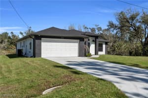3812 38th Street, Lehigh Acres, FL 33976 Sold 03/19/25
