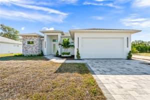 176 Pembroke Street, Lehigh Acres, FL 33974 Sold 04/01/25
