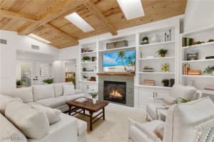5893 Via Lugano 2.15, Naples, FL 34108 Sold 02/14/25