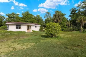 441 6th Street, Naples, FL 34117 Sold 06/23/25