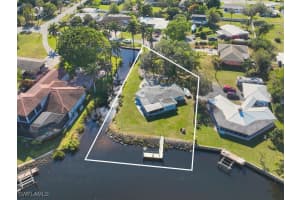 10151 Main Drive, Bonita Springs, FL 34135 Sold 02/13/25