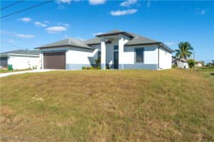 1407 5th Avenue, Cape Coral, FL 33909 - MLS#224094492