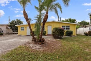 2200 Coronet Street, Fort Myers, FL 33907 Sold 01/07/25