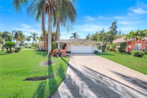 10374 Wood Ibis Avenue, Bonita Springs, FL 34135 Sold 04/11/25