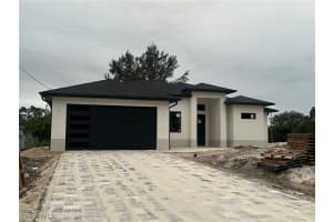 2819 2nd Street, Lehigh Acres, FL 33976 Sold 11/25/24
