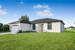 6005 Free Lane, Labelle, FL 33935 Sold 02/07/25