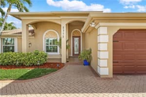 5715 Flamingo Drive, Cape Coral, FL 33904 Sold 04/08/25
