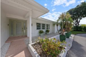 3600 Crayton Road, Naples, FL 34103 Sold 01/15/25