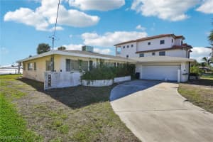 1016 Dolphin Drive, Cape Coral, FL 33904 Sold 01/29/25