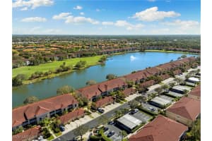 2860 Cypress Trace Cir 1825, Naples