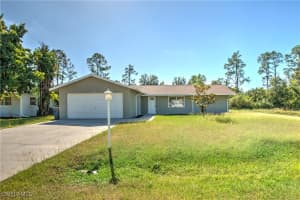 2202 Wyandotte Avenue, Alva, FL 33920 Sold 06/24/25