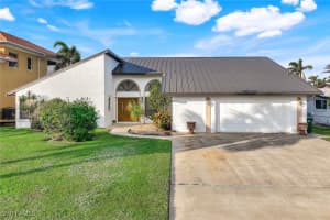 475 Seabee Avenue, Naples, FL 34108 - MLS#224094878