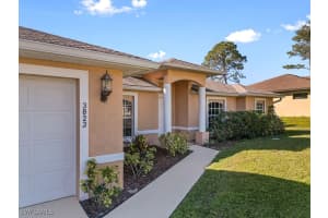 3823 17th Street, Lehigh Acres, FL 33971 Sold 05/02/25