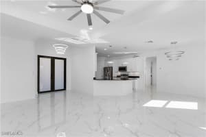 2517 11th Street, Lehigh Acres, FL 33976 - MLS#224094967