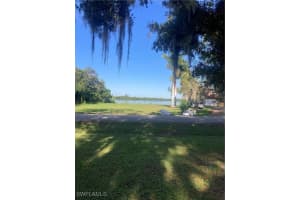 203 Carol Way, Fort Myers, FL 33905 Sold 03/21/25