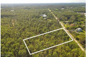 25531 Tropic Acres Drive, Bonita Springs, FL 34135 - MLS#224095041
