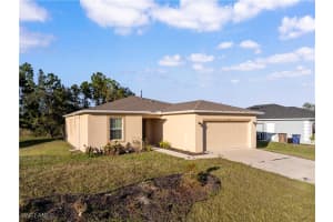 4312 7th Street, Lehigh Acres, FL 33976 Sold 05/05/25