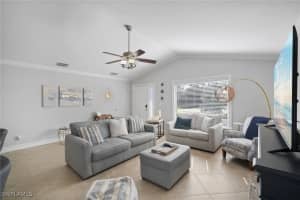 865 101st Avenue, Naples, FL 34108 - MLS#224095119