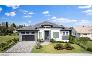 930 Sycamore Court, Marco Island, FL 34145 - MLS#224095160