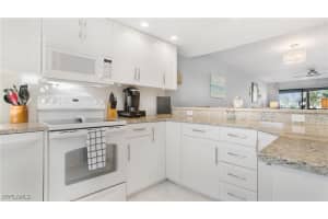 344 Charlemagne Boulevard, Naples, FL 34112 - MLS#224095283