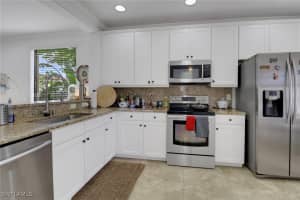 1233 Kendari Terrace, Naples, FL 34113 - MLS#224095300