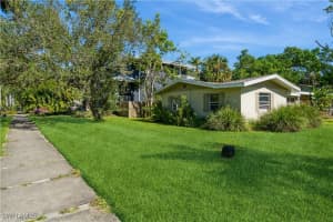 2705 Michigan Avenue, Fort Myers, FL 33916 Sold 01/30/25