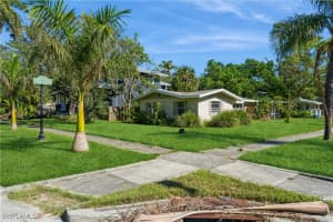 2705 Michigan Avenue, Fort Myers, FL 33916 Sold 01/30/25