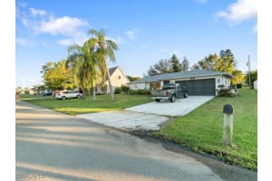 1330 1st Street, Cape Coral, FL 33990 Sold 04/15/25